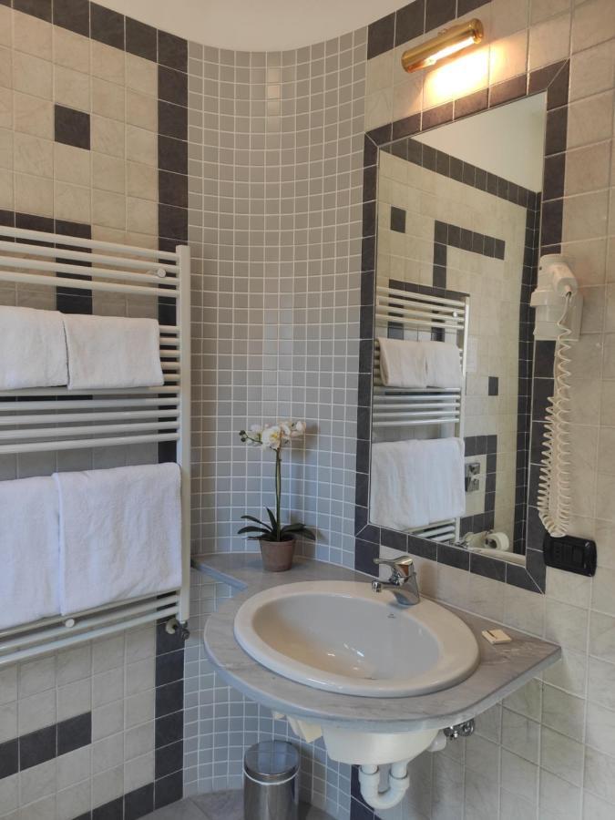 Hotel Giardino Cannobio Luaran gambar